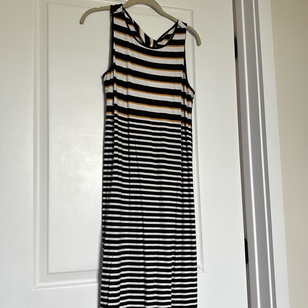Loft Maxi Dress size Small